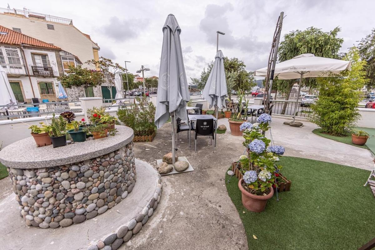 Hotel Puerto Arnela Camarinas Exterior photo